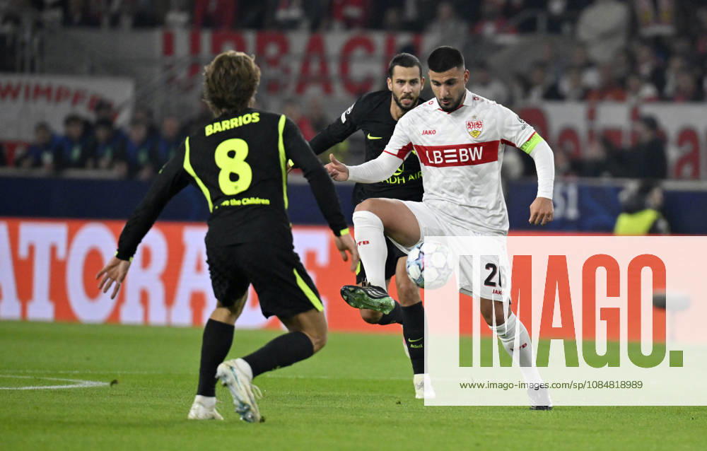 Tackle, Action: Deniz Undav (VfB Stuttgart 26) vs. Pablo Barrios (Atlético de Madrid 08); David Hancko (Atlético de Madrid 17); Champions League: VfB Stuttgart vs. Atlético Madrid, October 20, 2026. DFL regulations prohibit any use of photographs as image seSEQUENCES AND OR QUASI-VIDEO Champions League: VfB Stuttgart vs. Atlético Madrid