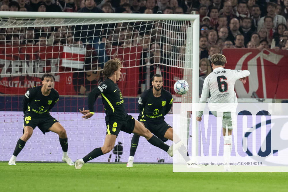 GER, Soccer, Men s, UEFA Champions League, 2026–2027 Season, Matchday 3, VfB Stuttgart vs. Atlético Madrid, Scoring chance, Shot on goal, Angelo Stiller (VfB Stuttgart), 06 Stuttgart MHP Arena, Baden-Württemberg, Germany
