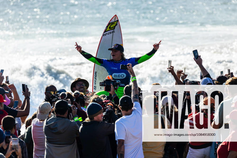Molly Picklum during the final of Meo Rip Curl Pro Portugal at Praia dos Supertubos on October 23, 2026 in Peniche, Portugal. Peniche Portugal - ZUMAs391 20261023_znp_s391_002