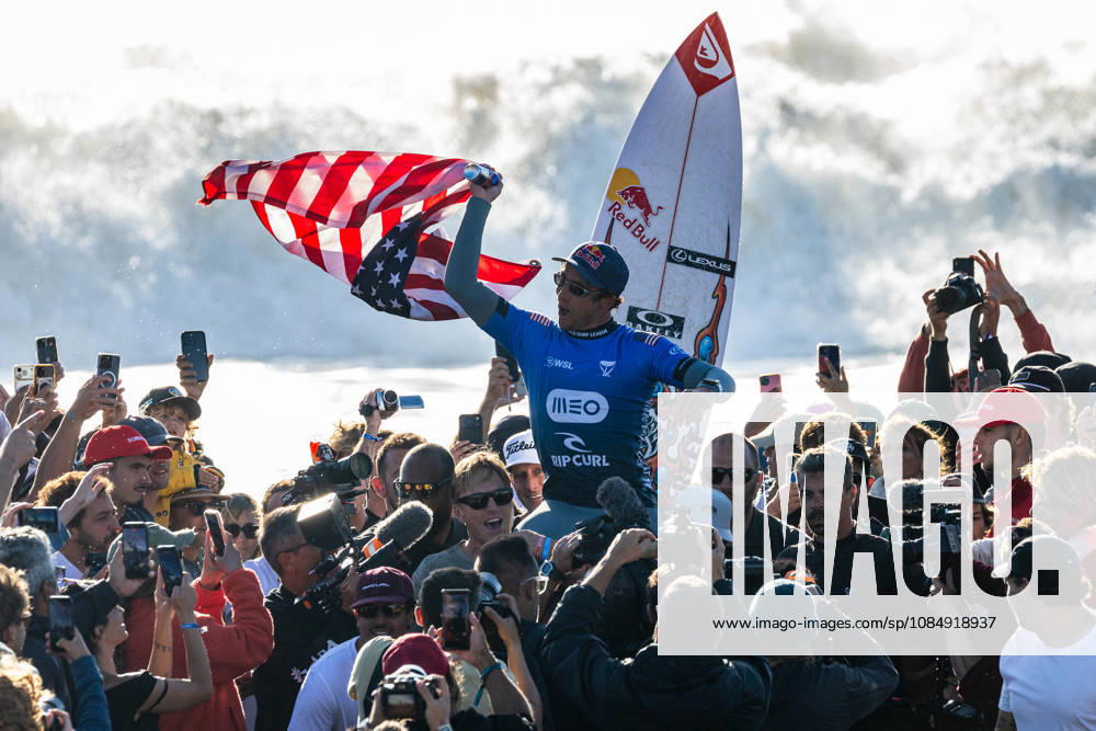 Griffin Colapinto celebrates after winning the final of Meo Rip Curl Pro Portugal at Praia dos Supertubos on October 23, 2026 in Peniche, Portugal. Peniche Portugal - ZUMAs391 20261023_znp_s391_015