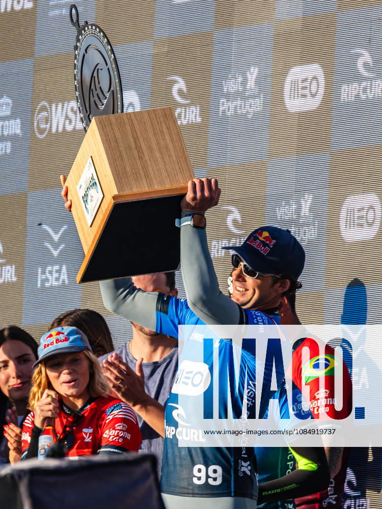 Griffin Colapinto celebrates after winning the final of Meo Rip Curl Pro Portugal at Praia dos Supertubos on October 23, 2026 in Peniche, Portugal. Peniche Portugal - ZUMAs391 20261023_znp_s391_019