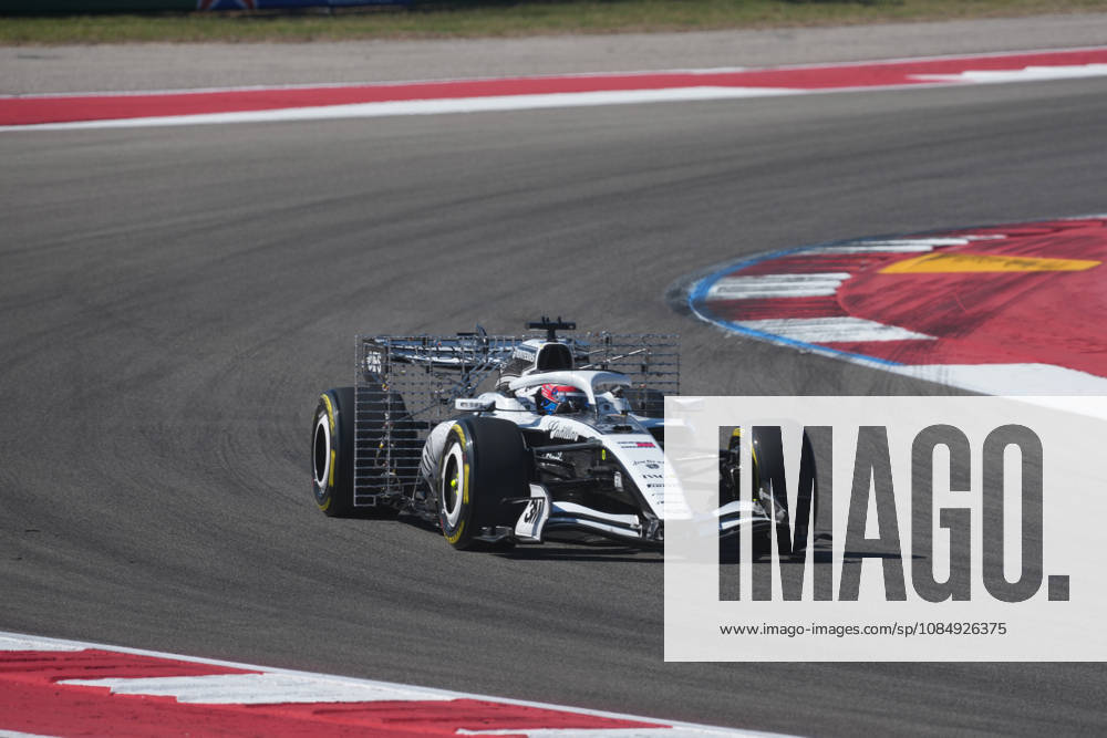 Circuit of The Americas, Austin, FORMULA 1 MSC CRUISES 2026 UNITED STATES GRAND PRIX, Sergio Perez (Mexico), Cadillac Formula 1 Team. Photo by Hasan Bratic, DeFodi Images