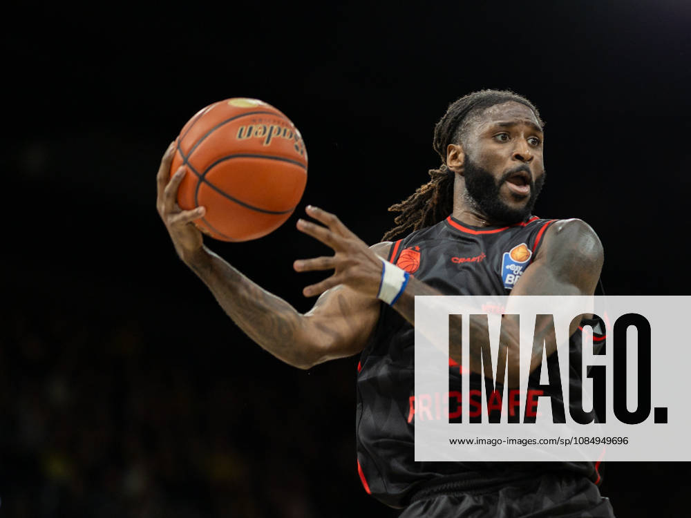 EWE Baskets Oldenburg Takes on Bamberg Baskets, Jordan Jones EWE Baskets Oldenburg vs. Bamberg Baskets, Basketball, BBL, October 23, 2026, Oldenburg