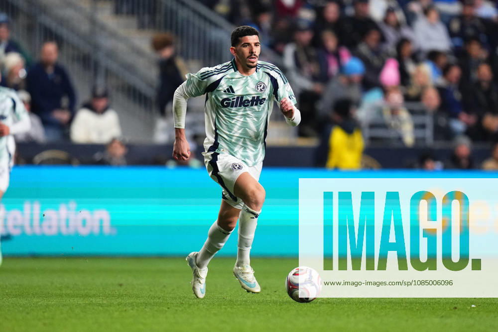 New England Revolution Foward Dor Turgeman (99) controls the ball during the first half of an MLS, Fussball Herren, USA match against the Philadelphia Union at Subaru Park in Chester, Pennsylvania. CSM MLS 2026: Union Vs Revolution OCT 24 - ZUMAc04_ 20261024_zma_c04_232