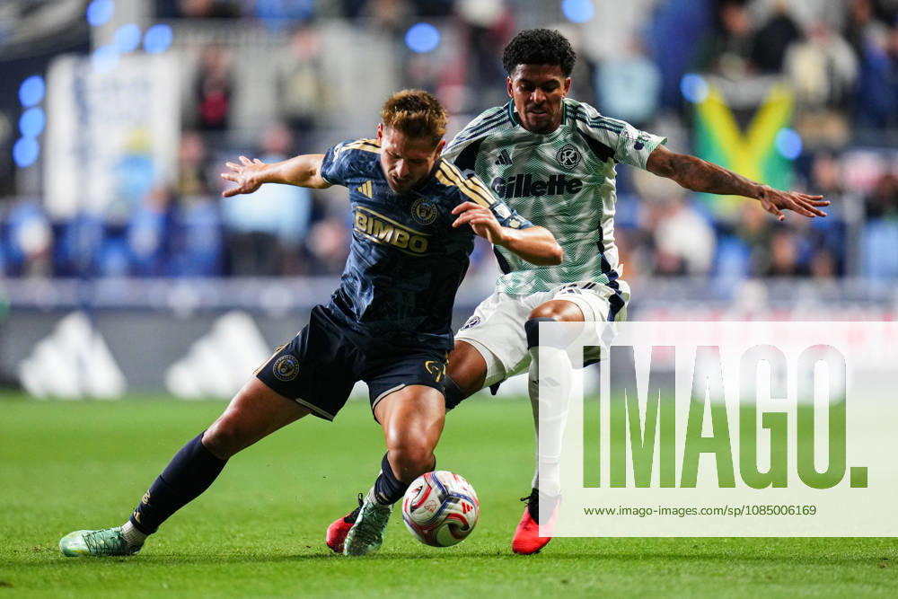 Philadelphia Union Forward Bruno Damiani (9) and New England Revolution Defender Joshua Wynder (66) battle for the ball during the first half of an MLS, Fussball Herren, USA match at Subaru Park in Chester, Pennsylvania. CSM Chester United States of America - ZUMAc04_ 20261024_zma_c04_234