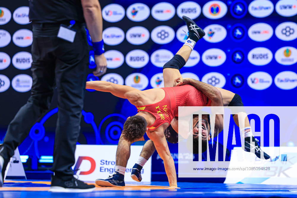 Senior World Championships, 67 kg Greco-Roman: Saeid Morad Gholi Esmaeili Leivesi (IRI) vs. Xinxin Jin (CHN)