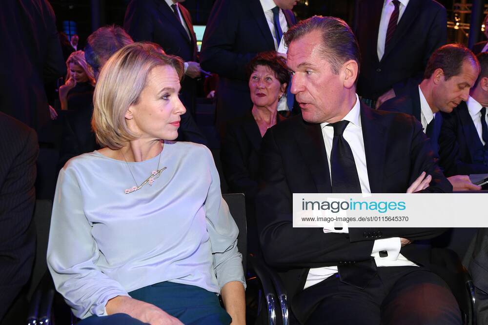 Julia Jaekel and Matthias Doepfner at the VDZ Publishers Summit and Night 2015 in Berlin the congress of magazine publishers