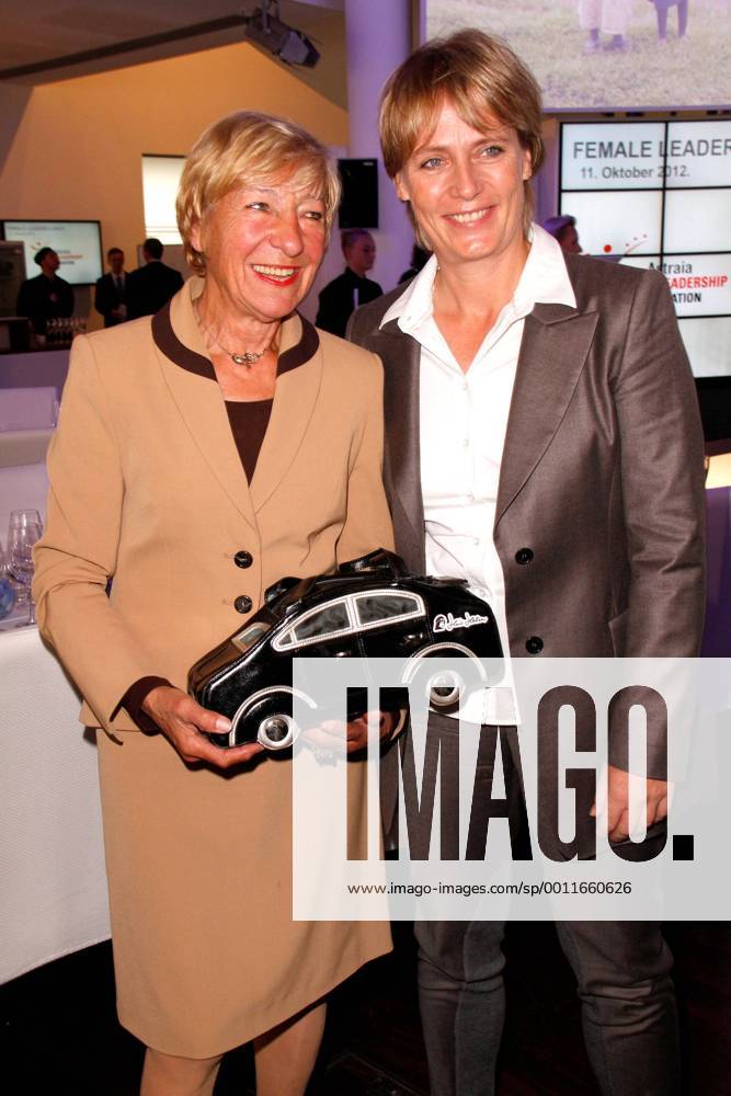 Ladies Lunch der Astraia-Stiftung in der BMW Niederlassung am Kurfürstendamm, Berlin Heidi Hetzer, Jutta Kleinschmidt