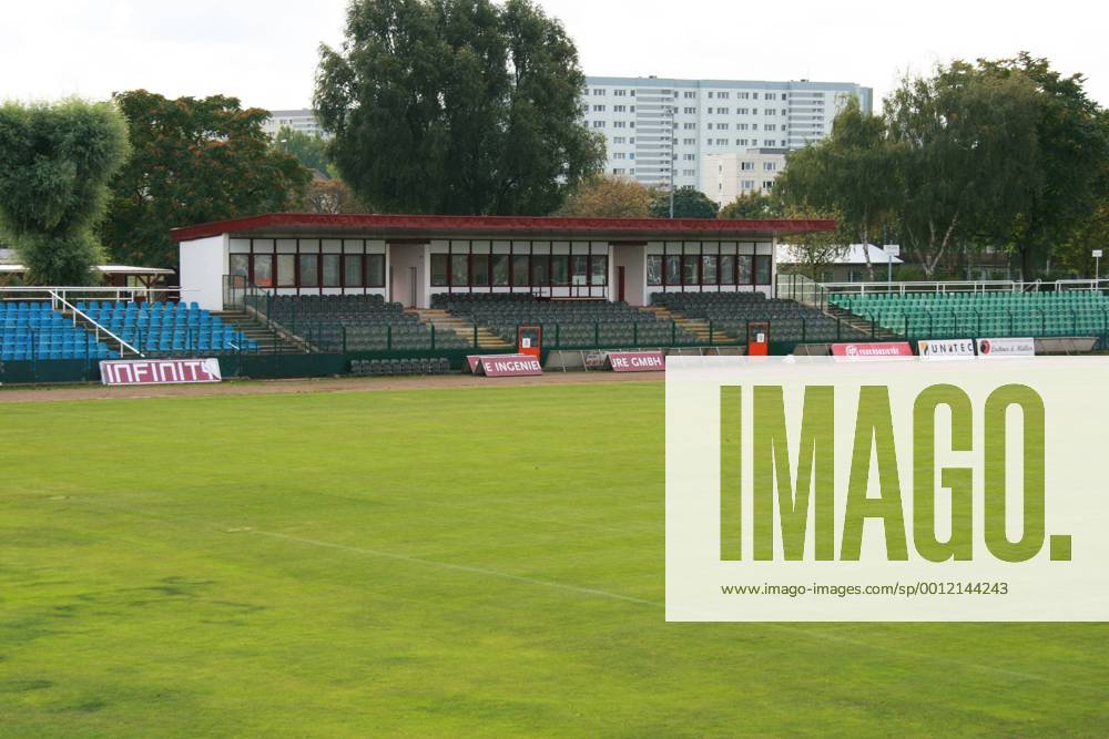 Stadion im Sportforum Hohenschönhausen in Berlin, Heimspielstätte des BFC Dynamo - Deutschland,Fußball