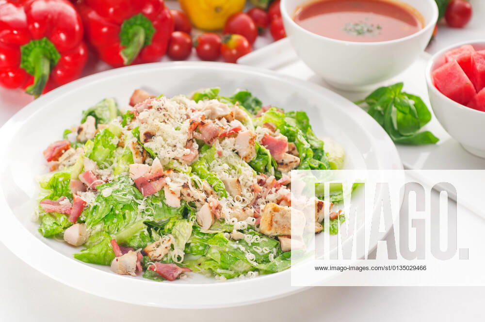 Salad,crouton,caesar salad,low fat,salads,croutons,spinac croutons,caesar salads s0j-jd1