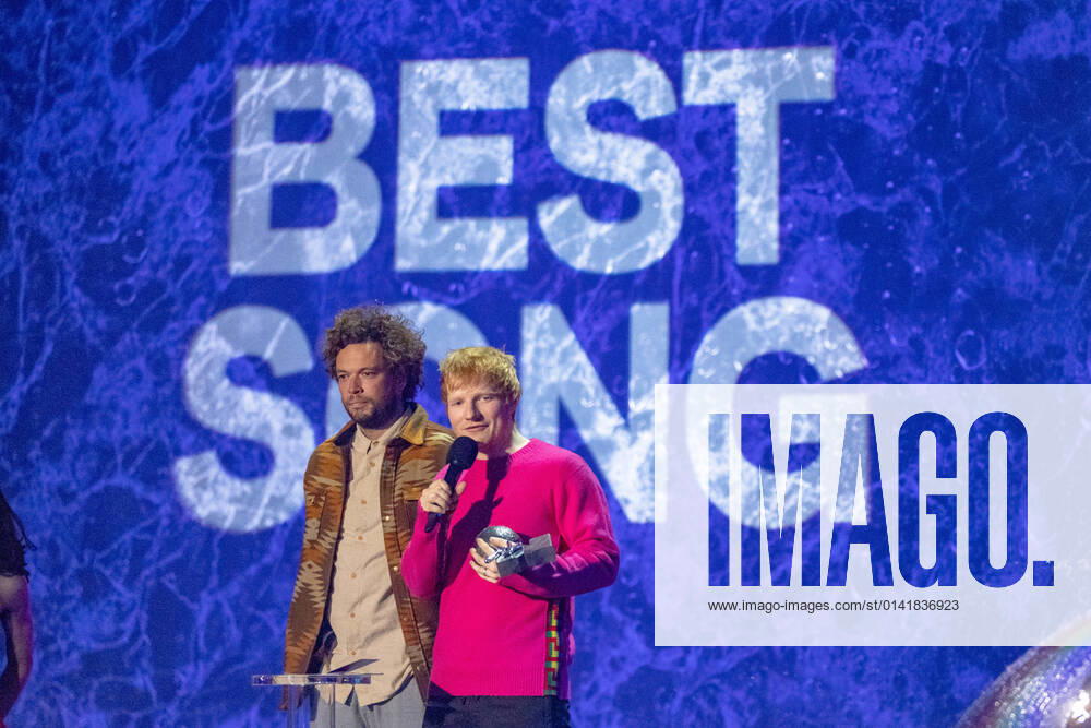 Best song of the year winner Ed Sheeran attends the 2021 MTV EMAs, Europe Music Awards, at Papp Laszlo Budapest Sports Arena in Budapest, Hungary, on 14 November 2021. Photo: Budapest Hungary - ZUMAm179 20211114_zep_m179_146