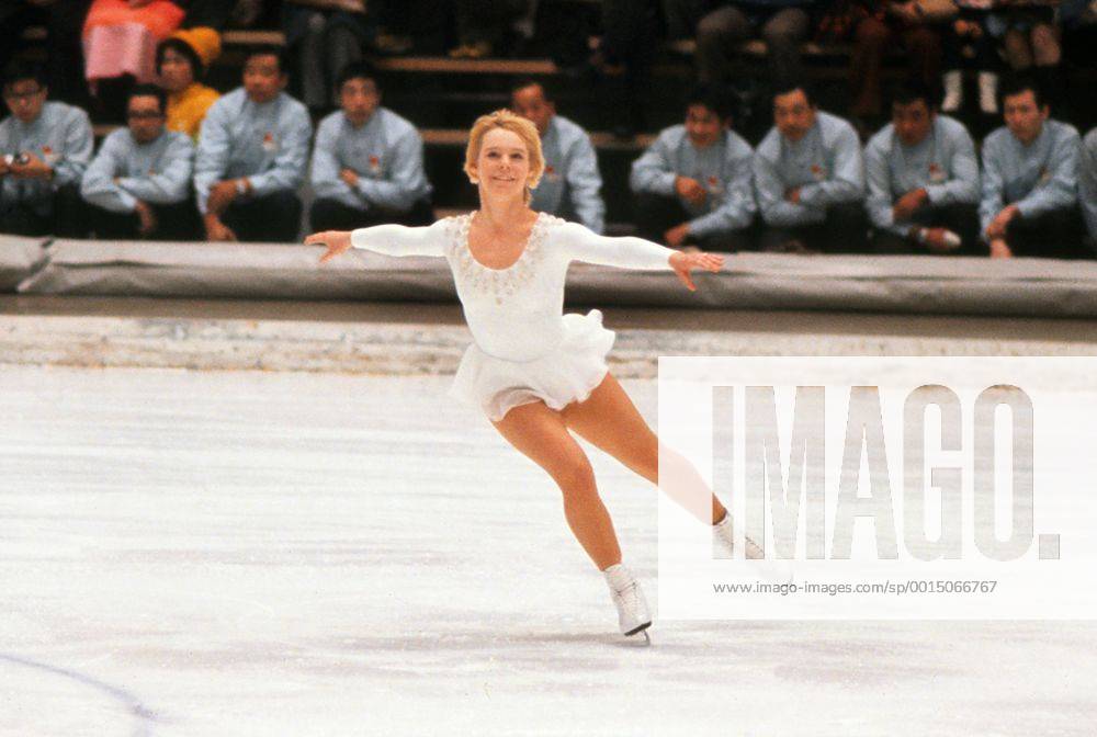 Figure Skating - 1972 Sapporo Winter Olympics - Women s Singles The USA s Janet Lynn, who won a bronze medal at the Makomanai Indoor Skating Rink, Sapporo, Japan.