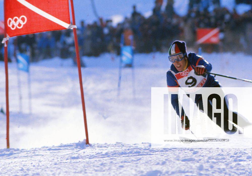 Alpine Skiing - 1972 Sapporo Winter Olympics - Men s Giant Slalom Italy s Gustavo Thoeni, who won the gold medal, during his second run at Mount Teine, Japan. Thoeni also won a silver medal in the Slalom. 10 02 1972
