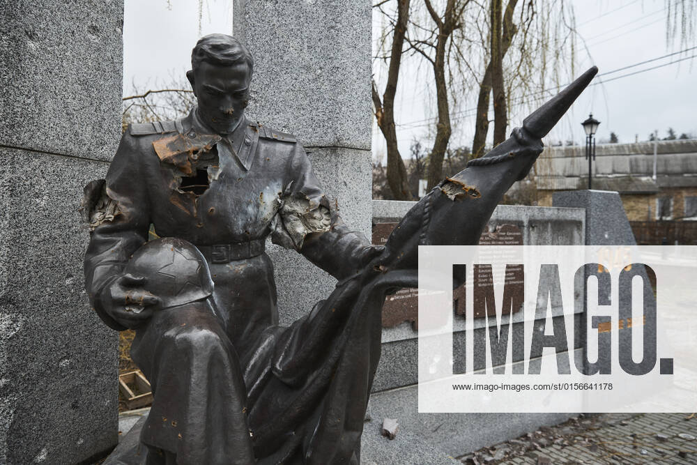 Consequences Of The Russian-Ukrainian War In The Kyiv Region Sculpture of a soldier of the USSR army, damaged during the shelling of the city of Gostomel, Kyiv region, on April 21, 2022 as Russian invasion of Ukraine continue. Kyiv Ukraine