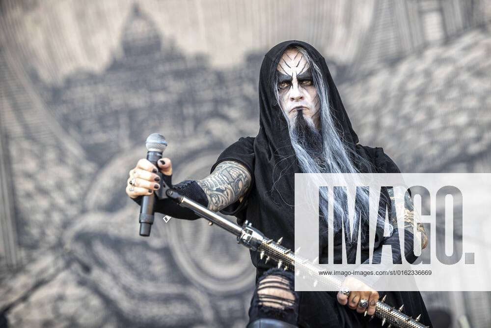 Dimmu Borgir Oslo, Norway. 24th, June 2022. The Norwegian symphonic black metal band Dimmu Borgir performs a live concert during the Norwegian music festival Tons of Rock 2022 in Oslo. Here vocalist Shagrath is seen live on stage. Oslo Norway Ekebergsletta