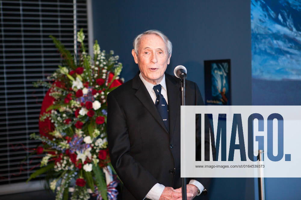CAPE CANAVERAL, Fla. Former NASA astronaut Edward G. Gibson, Ph.D., remarks on his friendship with former NASA astronaut William R. Pogue during a wreath laying ceremony at the United States Astronaut Hall of Fame at the Kennedy Space Center Visitor Complex. Col. Pogue, pilot on NASA s Skylab 4 mission in 1973-74, died March 3. He was 84 years old. Skylab 4 was the third and final manned visit to the Skylab orbital workshop, launched Nov. 16, 1973, and concluded Feb. 8, 1974. At 84 days, 1 hour and 15 minutes, Skylab 4 was the longest manned space flight to that date. Pogue was accompanied on the record-setting 34.5-million-mile flight by Commander Gerald P. Carr and science-pilot Gibson. They conducted dozens of experiments and science