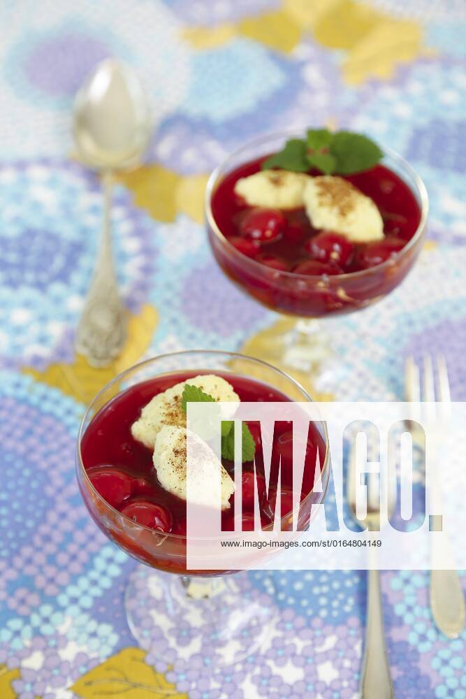 Swabian Kitchen, Sweetness semolina dumplings with Cherry compote, dessert, Fruit, vegetarian, Dessert, Dessert, glass goblets, dessert bowls, typically Schwäbisch New interpreted, traditional cuisine, food photography, Studio, Germany, Europe