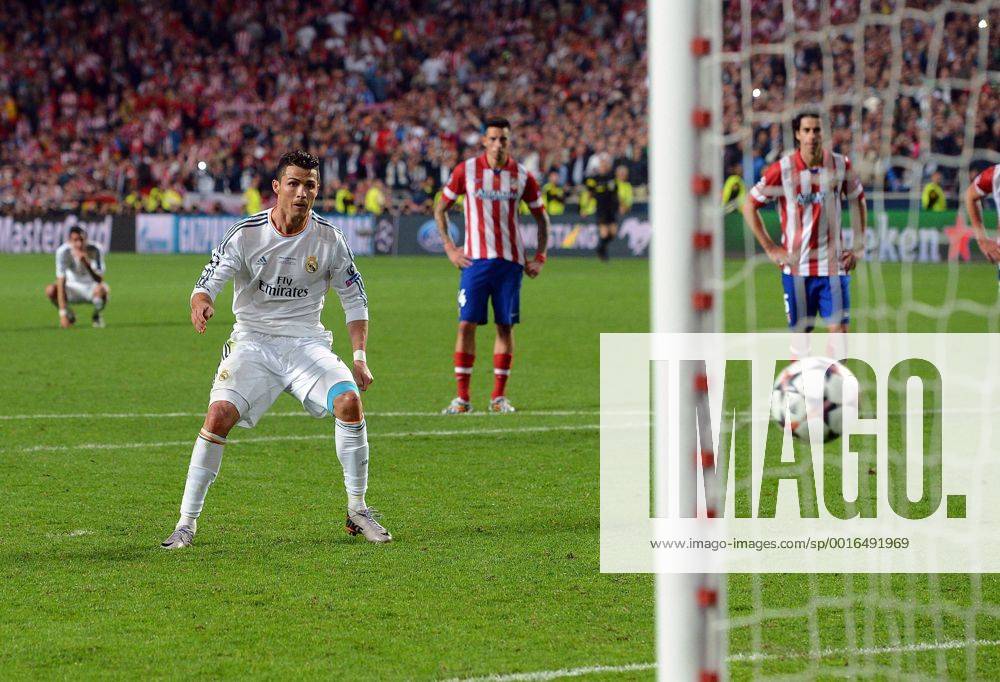Fussball Champions League Finale, Real Madrid - Atletico Madrid, v.l. Cristiano Ronaldo (Real Madrid) Goal scored, Tor zum 4:1