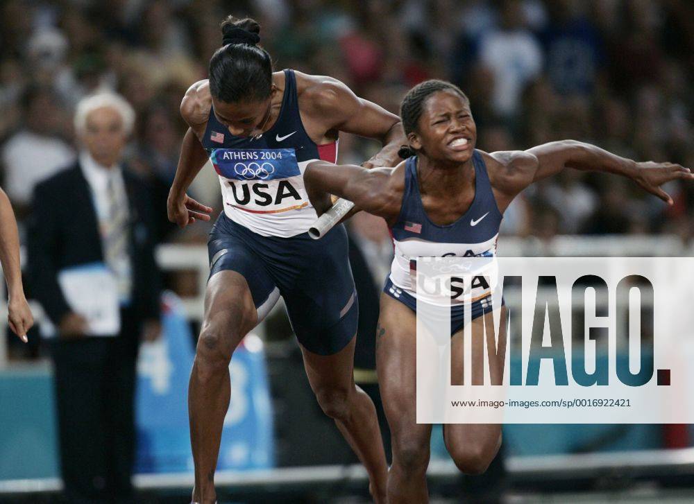JONES Marion auf WILLIAMS Lauryn Olympische Sommerspiele 2004 in Athen. 4x100m Frauen Finale ausgeschieden Leichtathletik misslungener Staffelwechsel.
