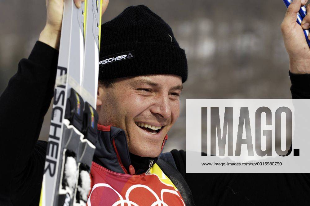 FISCHER Sven Olympiasieger 10km Sprint Maenner Biathlon individuel Olympische Winterspiele 2006 in Turin Biathlon Jubel