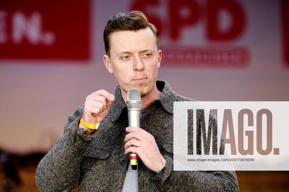 Adis Ahmetovic at the closing event of the SPD in the 2022 state election campaign on the market square at the Marktkirche Hannover, 08 10 2022 Foto:xU.xFuturexImage