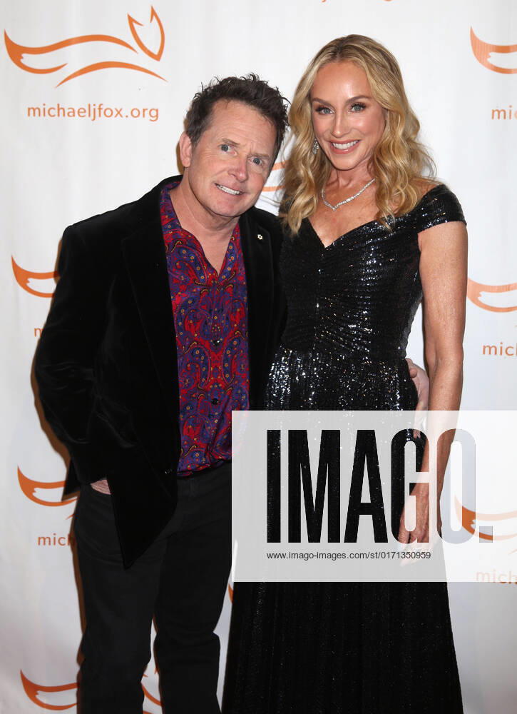 Arrivals for The Michael J. Fox Foundation for Parkinson?s Research Gala: A Funny Thing Happened on the Way to Cure Parkinson, at Cipriani South Street at Casa Cipriani Featuring: Michael J. Fox, Tracy Pollan Where: New York, New York, United States When: 29 Oct 2022 Credit: Adam Nemser startraksphoto.com Cover Images