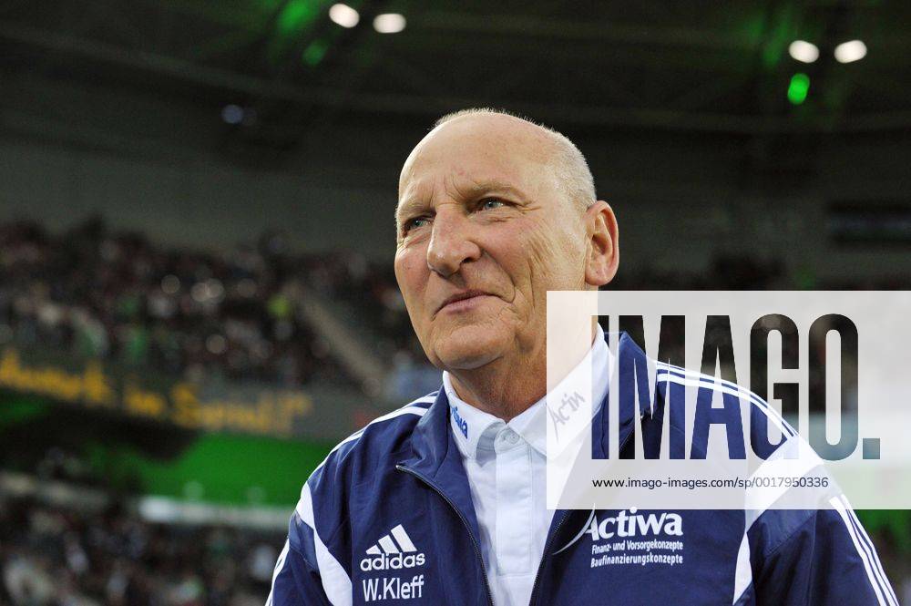 Borussia Mönchengladbach vs. Bayern München --- Fussball --- 1.Bundesliga --- 26.10.2014 Wolfgang Kleff, Freude, Mimik, Einzelbild, halbe Figur