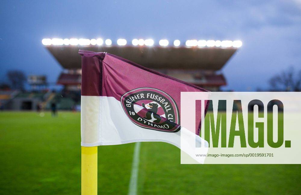 Berlin, Deutschland, 17.04.2015: Fußball NOFV Regionalliga Nordost Saison 2014 2015 - BFC Dynamo - FSV Zwickau. Friedrich-Ludwig-Jahn-Sportpark
