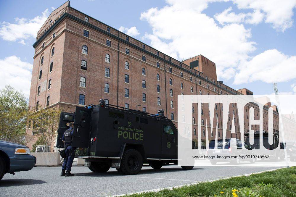 Members of the Prince George s County Police stage in a parking lot near Orioles Park in Camden Yards in Baltimore, Maryland on April 29, 2015. Protesters continue to march throughout Baltimore in the wake of Freddie Gray s death. The late 25-year-old died earlier this month from a spinal injury while in police custody. BAL20150429324 KEVINxDIETSCH