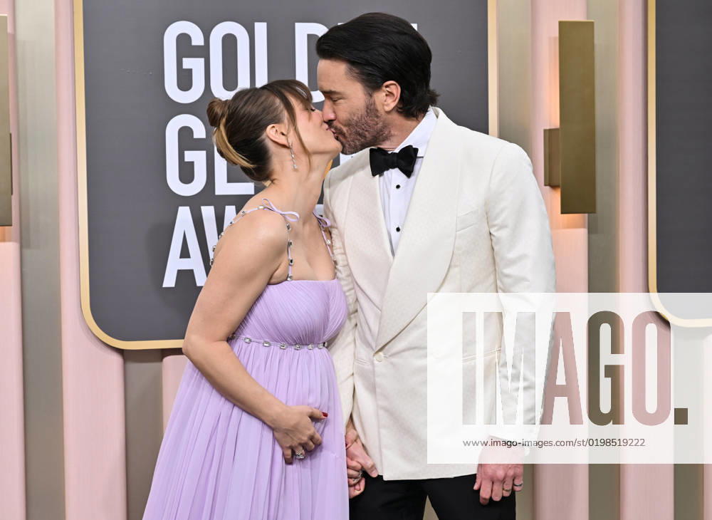 Kaley Cuoco and Tom Pelphrey on the red carpet at the 80th Annual Golden Globe Awards® at the Beverly Hilton in Beverly Hills, CA on Tuesday
