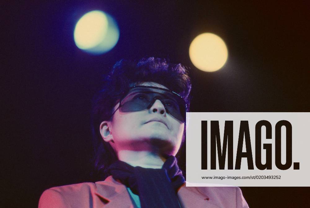 Yoko ONO STARPEACE 1986 World Tour Vienna, 16 01 1986 Yoko ONO The Beatles, John Lennon Vienna Austria Z101000412_230223_02jpeg