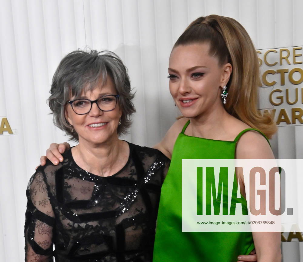 Sally Field and Amanda Seyfried attend the 29th annual SAG Awards at the Fairmont Century Plaza in Los Angeles, California on Sunday, February 26, 2023. LAP20230226170 JIMxRUYMEN