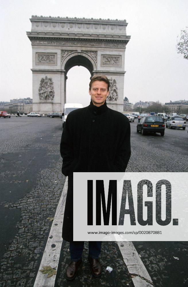 Christian Wörns fotografiert am 08.12.1998 in Paris in Frankreich Fußball International PSG Paris