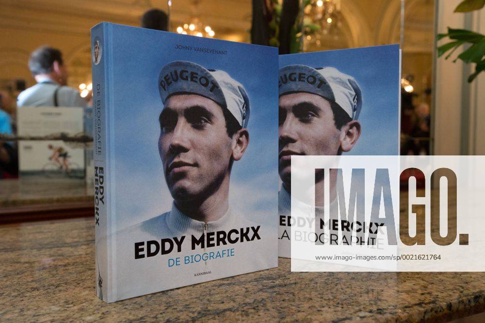- BRUSSELS, BELGIUM: Illustration picture shows the books in marge of the press conference PK Pressekonferenz to present thebook Eddy Merckx. De biografie of Johny Vansevenant, the result of ten years researches and interviews, in Brussels Metropole Hotel, Wednesday 28 October 2015. KURTxDESPLENTER x04729861x