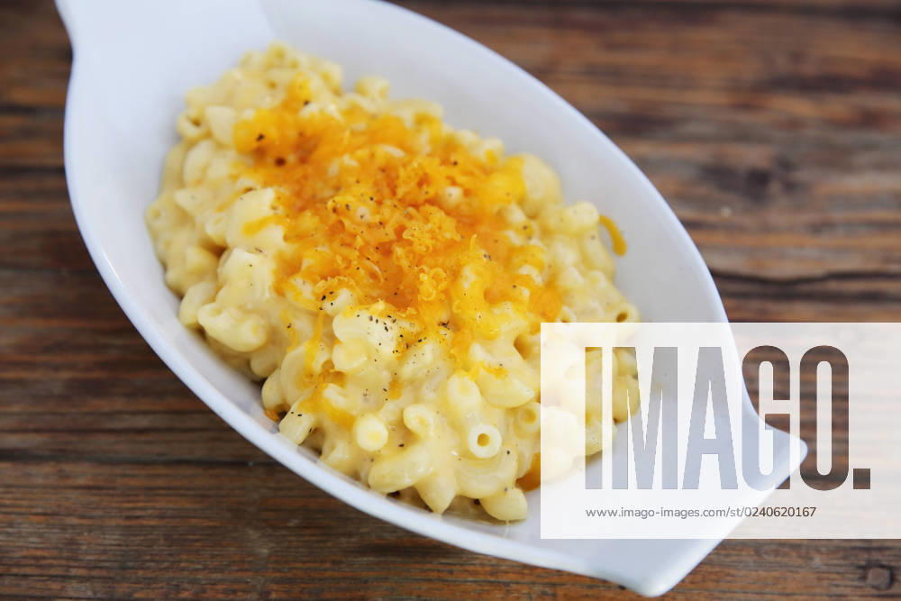 Macaroni and cheese , 31204710.jpg, american, and, baked, bowl, casserole, cheddar, cheese, cheesy, children, closeup, color, comfort, cooked, cream, creamy, crumbs, crust, cuisine, delicious, dinner, dish, eating, food, gratin, healthy, homemade, ingredient, kids, kitchen, lunch, mac, macaroni, macro, meal, mornay, mozzarella, noodle, parmesan, pasta, plate, product, recipe, sauce, snack, supper, tasty, tomato, vegetarian, white, yellow,