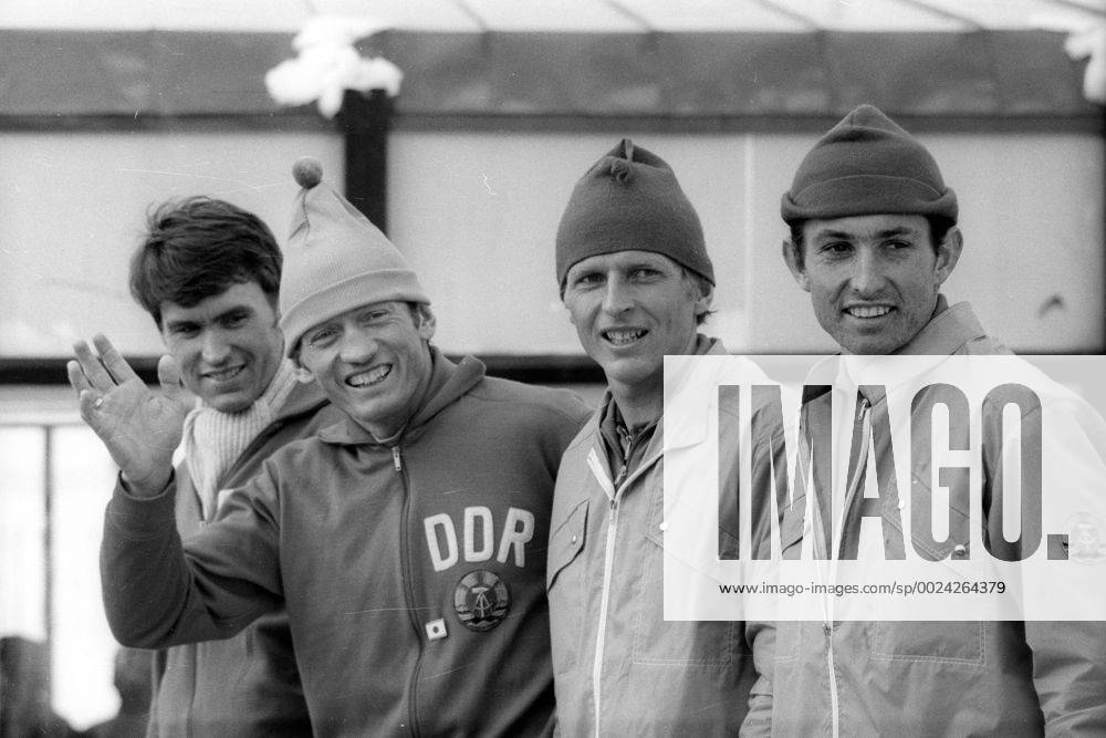 Olympische Spiele 1972 in Sapporo, die drittplazierte 4x7,5km Staffel der DDR mit Hansjörg Knauthe, Joachim Meischner, Dieter Speer, Horst Koschka