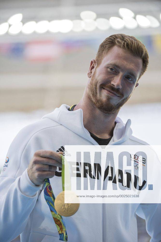 (160813) -- RIO DE JANEIRO, Aug. 13, 2016 -- Gold medalist Germany s Christoph Harting attends the awarding ceremony for the men s discus throw final of Athletics at the 2016 Rio Olympic Games Olympische Spiele Olympia OS in Rio de Janeiro, Brazil, on Aug. 13, 2016. ) (xr) (SP)BRAZIL-RIO DE JANEIRO-OLYMPICS-ATHLETICS LuixSiuxWai