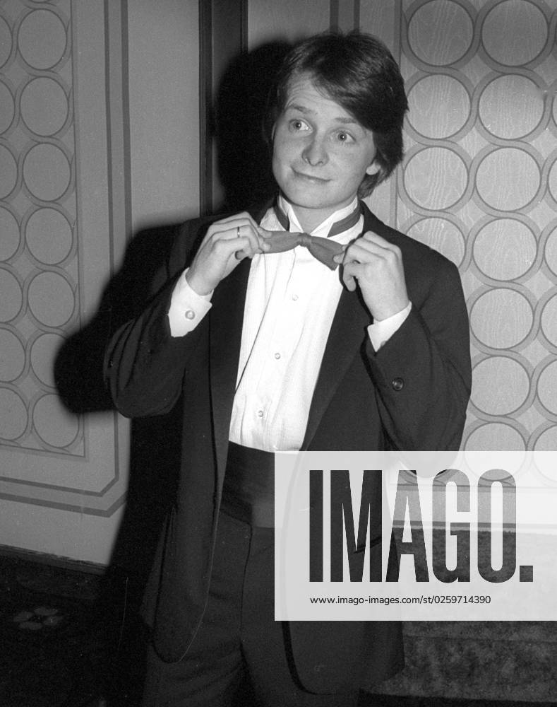 Michael J. Fox, 1983 Photo By John Barrett PHOTOlink Courtesy Everett Collection (Michael J. Fox)ASCA033 F4910 PUBLICATIONXNOTxINxCANxCHNxFRAxITAxJPNxNORxPOLxRUSxESPxUKxUSA
