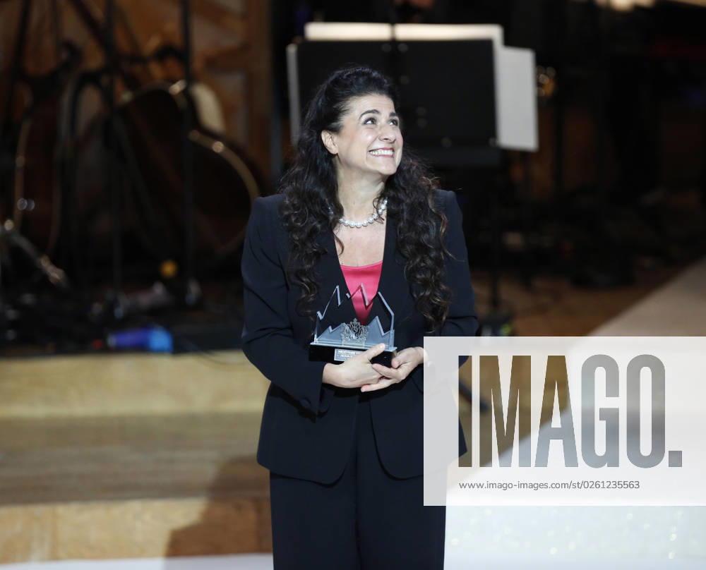 STOCKHOLM 20160616 Cecilia Bartoli with her Polar Prize during the Polar Prize 2016 award ceremony at the Stockholm Concert Hall on Thursday STOCKHOLM SWEDEN