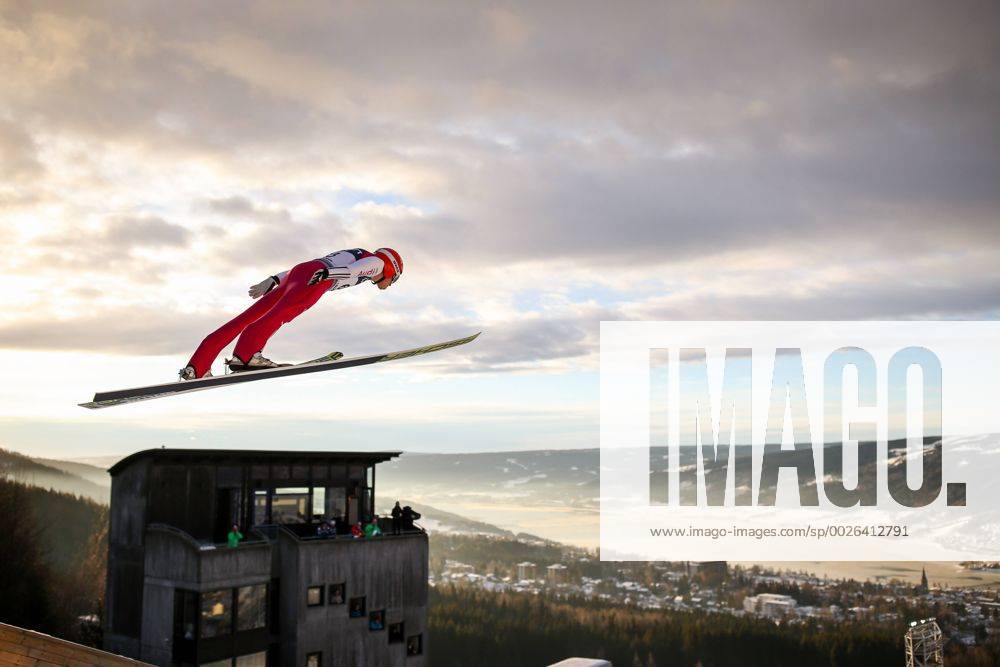 NORDIC COMBINED - FIS WC Lillehammer LILLEHAMMER,NORWAY,01.DEC.16 - NORDIC SKIING, NORDIC COMBINED, Ski jumping Skispringen Ski nordisch - FIS World Cup Lillehammer, normal hill, men. Image shows Eric Frenzel (GER). GEPAxpictures xDanielxGoetzhaber