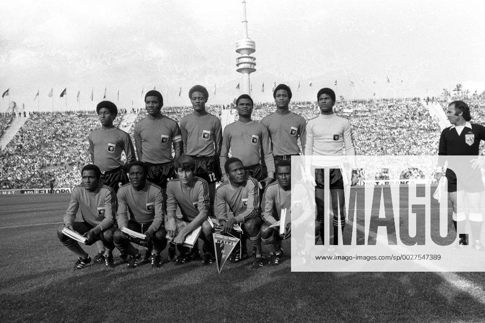 Mannschaftsfoto Haiti, hi.v.li.: Pierre Bayonne, Wilner Nazaire, Ernst Jean Joseph, Guy Francois, Arsene Auguste, Torwart Henry Francillon, vorn: Eddy Antoine, Jean Claude Desir, Philippe Vorbe, Emmanuel Sanon, Guy Saint Vil