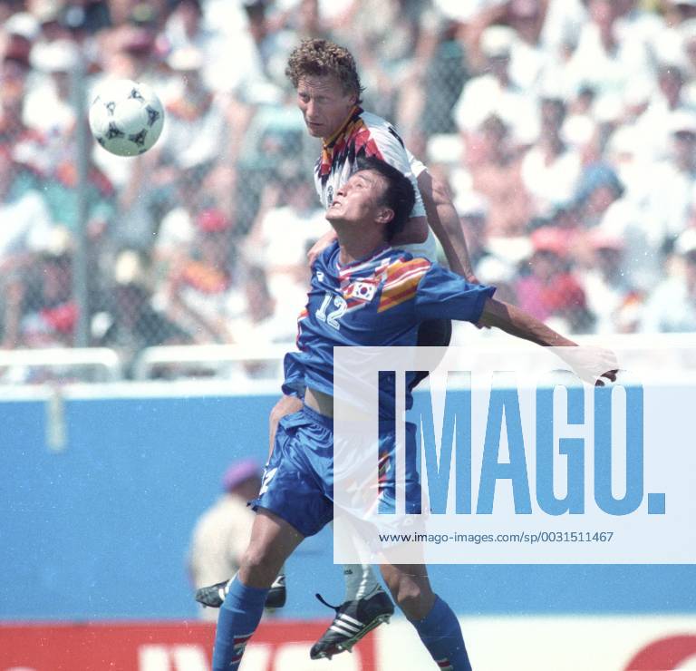 WM 94 Germany South Korea 3 2 27 06 1994 in Dallas Guido Buchwald Deut header winner against Young CHOI South Korea HM