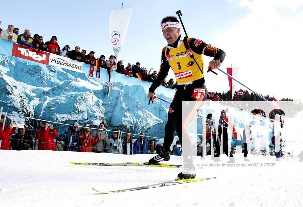 Sven Fischer - Einzelaktion - aufgenommen bei der Baithlon WM 2005 in Hochfilzen Österreich am 13. 03 . 2005 , Hochfilzen Österreich