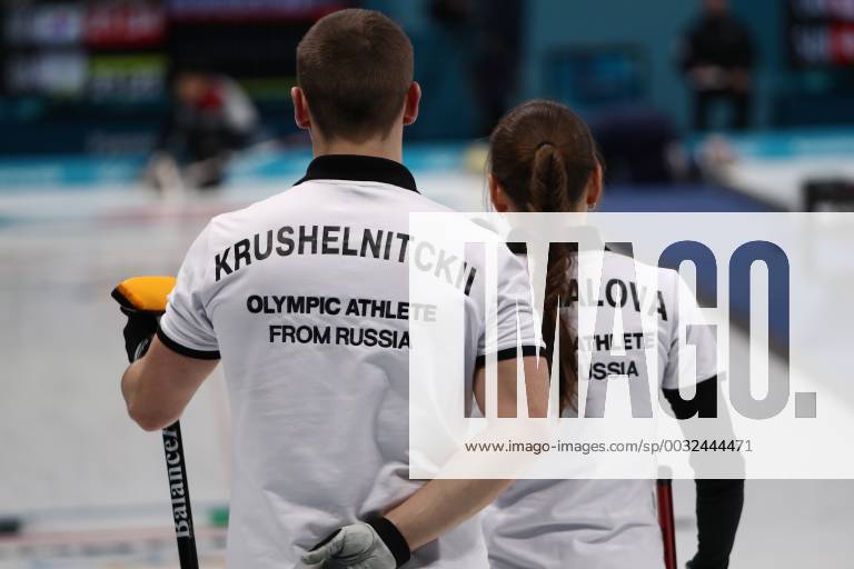 Olympic Athletes from Russia Anastasia Bryzgalova (R) and Aleksandr Krushelnitckii compete against South Korea in Session 5 of the Mixed Doubles Round Robin curling competition at the 2018 Winter Olympic Games Olympische Spiele Olympia OS at Gangneung Curling Centre. The Olympic Athletes from Russia won 6-5. Valery Sharifulin TASS TS073163