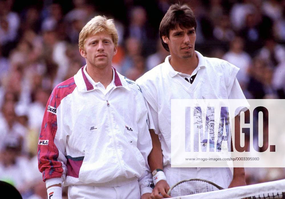 Boris Becker (li.) und Michael Stich (beide Deutschland) bestreiten das Wimbledon Finale 1991 Tennis Herren All England Championships 1991, Grand Slam, ATP Tour Gruppe Wimbledon London Tennis Herren All England Championships 1991, Grand Slam, ATP Tour Gruppe Wimbledon London