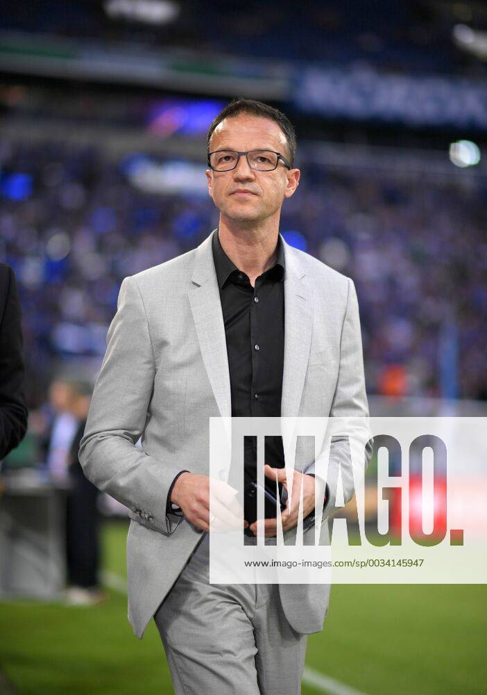Football DFB Pokal 2017 2018 Semifinals FC Schalke 04 Eintracht Frankfurt in the Veltins Arena on Schalke Sport Director Fredi Bobic Frankfurt pensive