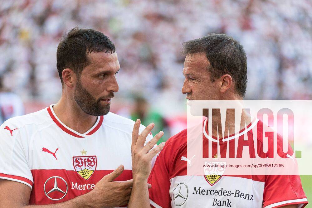 Kevin Kuranyi Fredi Bobic Game of the Legends before the match VFB Stuttgart v Atletico Madrid Day of the Brustring Football 1 Bundesliga Test match 2018 2019 05 08 2018 Legendary match VFB Stuttgart v Atletico Madrid Day of the Brustring Football 1 Bundesliga Test match 2018 2019 05 08 2018 Stuttgart