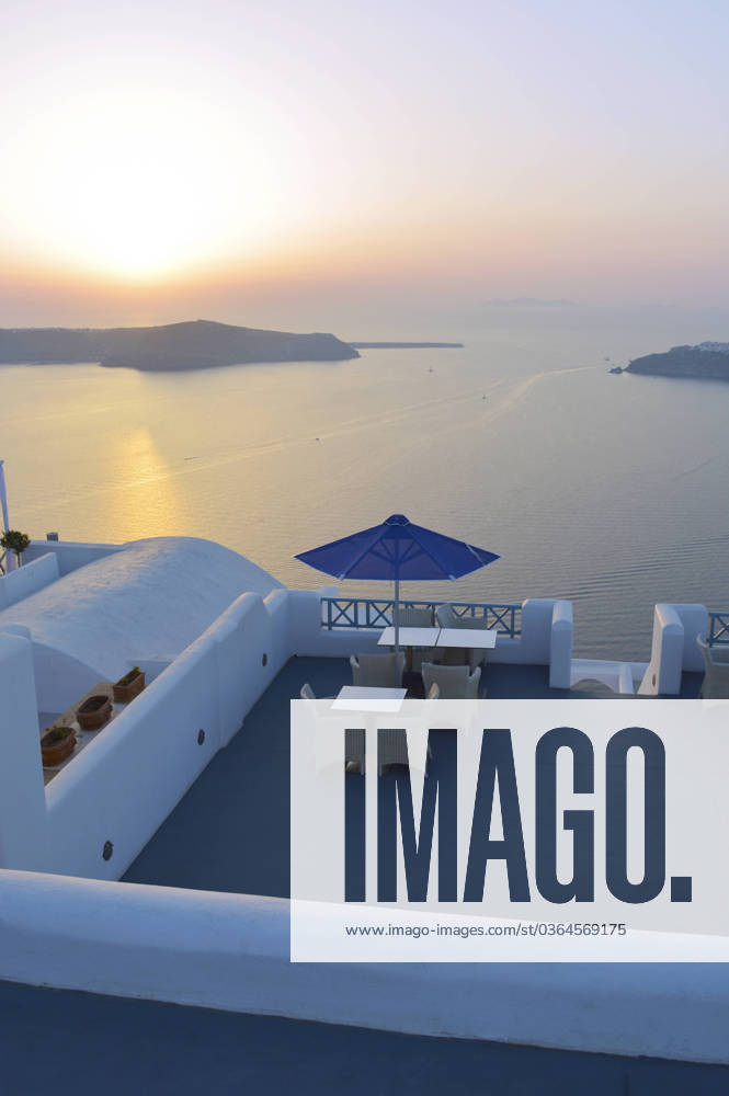 Terrace with with blue sky on the Greek island of Santorini Fira, Greece CR_TQOI231114-1286633-01