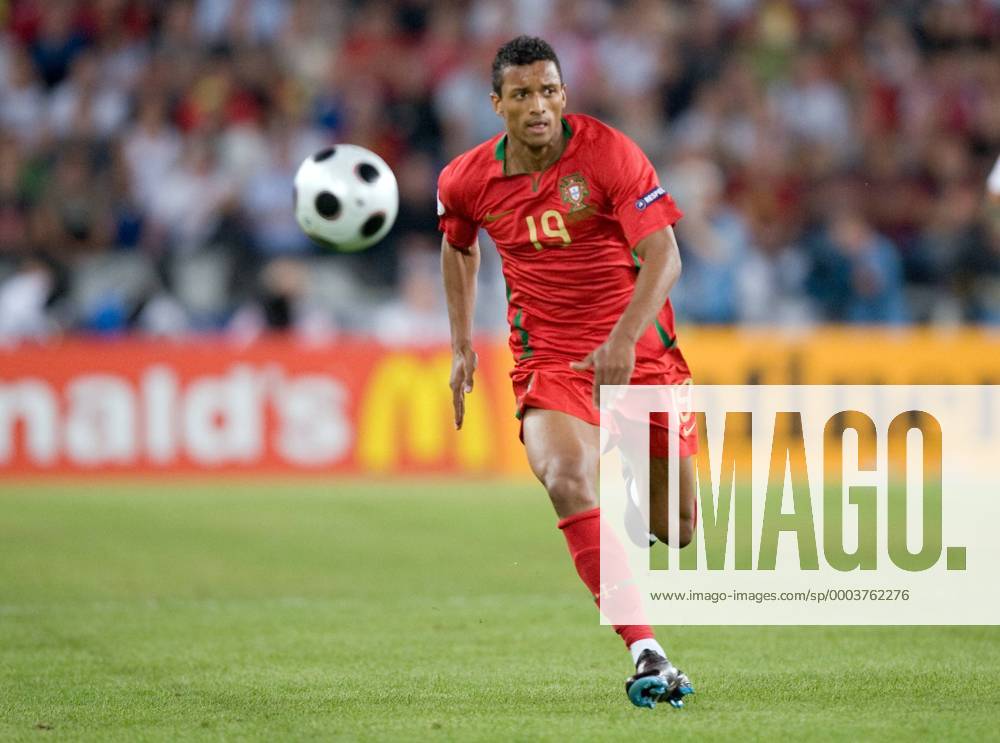 Nani (Portugal) Fußball EM Herren EURO 2008, Länderspiel, Viertelfinale, Nationalteam, Nationaltrikot, Einzelbild Basel Dynamik,