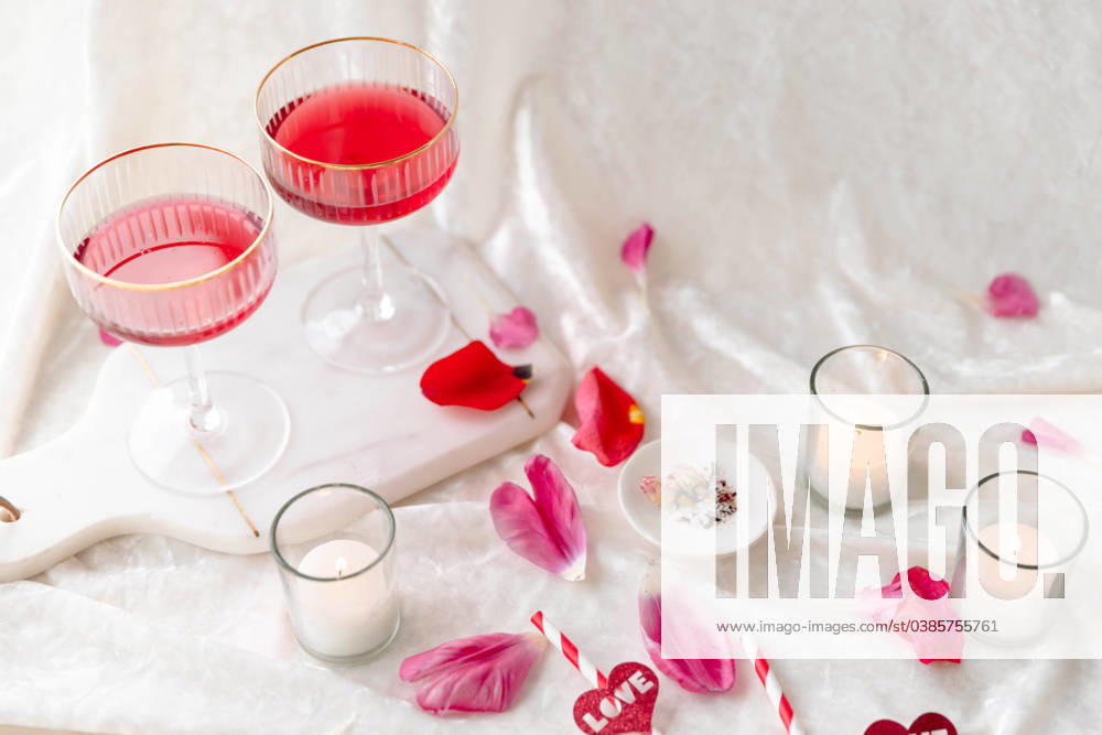 Valentines Roses, Coupe Glasses, Candles and Love Straws Edmonton, Alberta, Canada R_DVQR240105F7-1317761-01